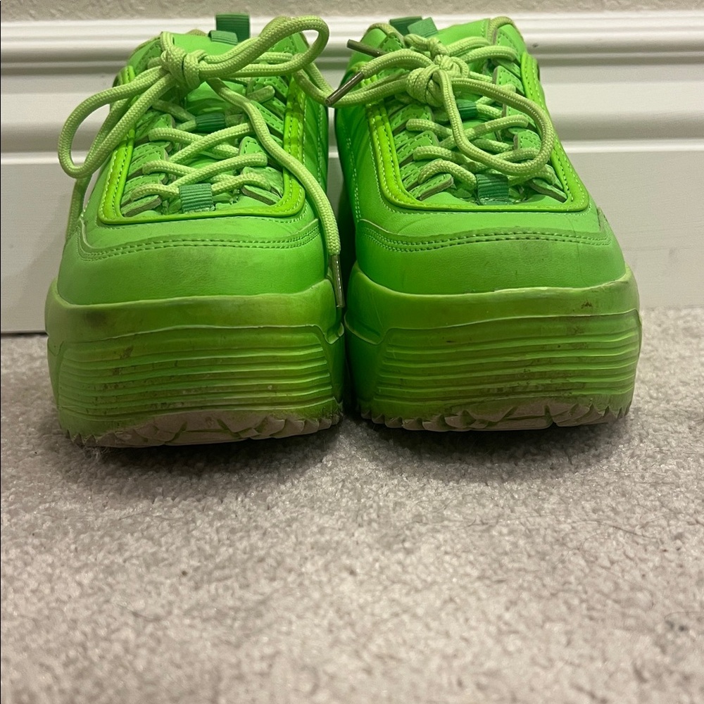 Dynamic Realness Green Platform Sneakers - Picture 7 of 8